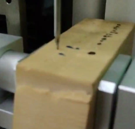 1682476066822700.png 接骨螺釘旋入.png